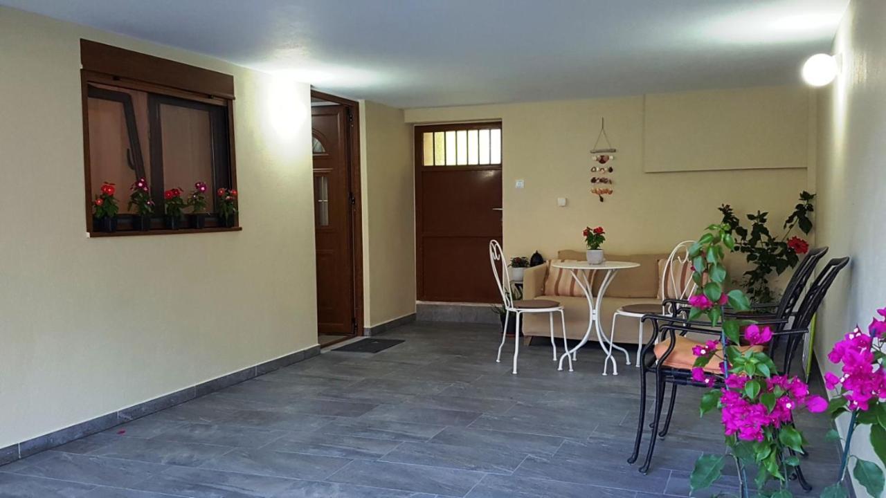 Fyllou Apartment Asproválta Eksteriør bilde